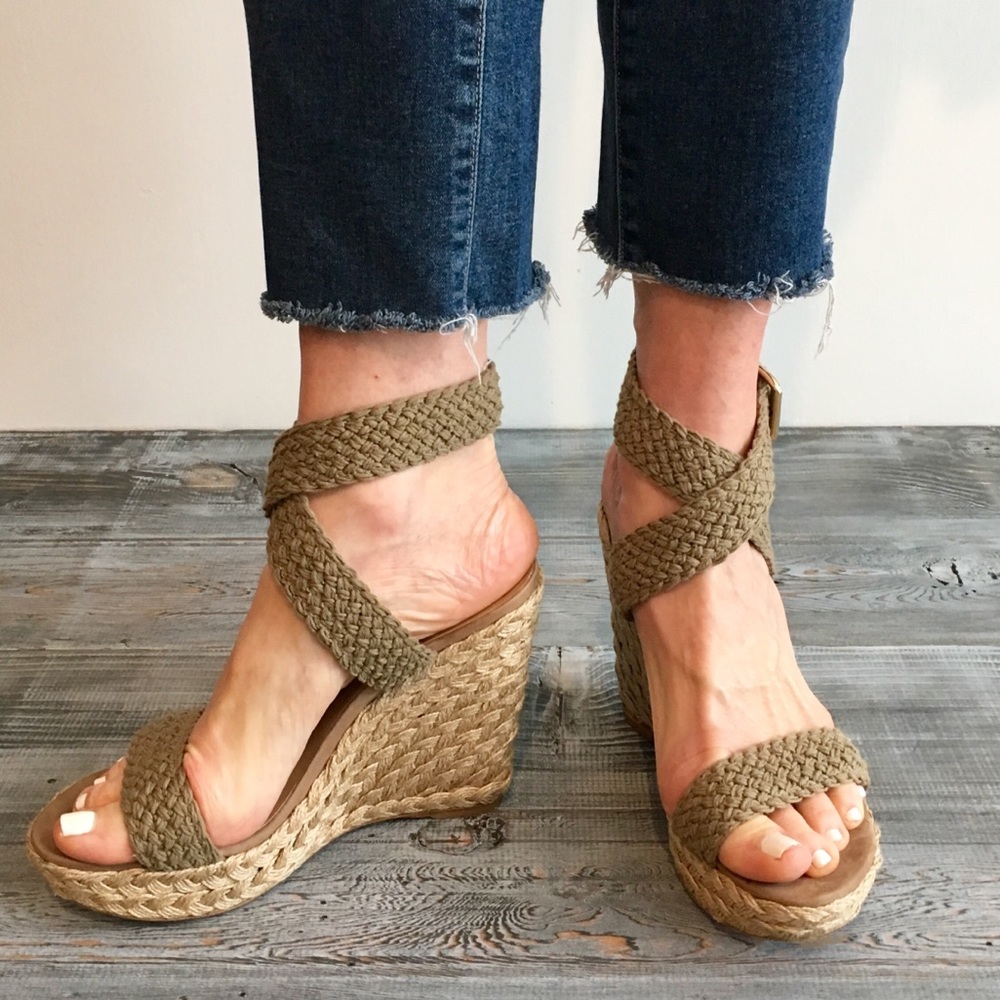 Stuart Weitzman Crocheted Ankle-Wrap Wedge Sandal